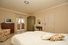 Hotel Abalone