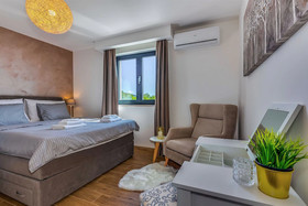House Luxus Villa Arly