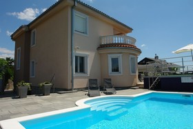 House Moderna