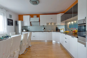 House Moderna