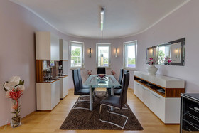 House Moderna