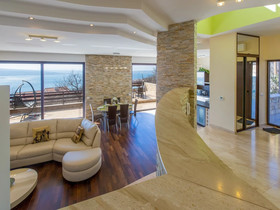 House Villa Sky