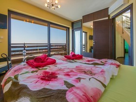 House Villa Sky