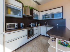 House Villa Sky
