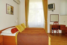 Villa Aurora