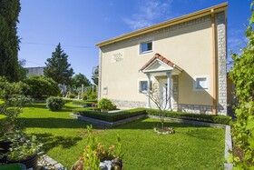 Villa Mary