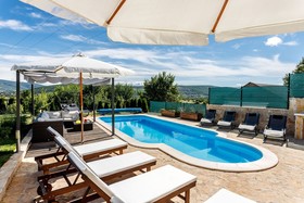 Luxury Villa Nadalina