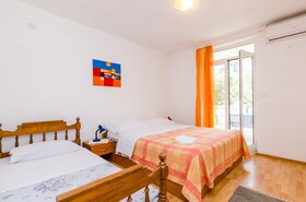 Apartments Glavor