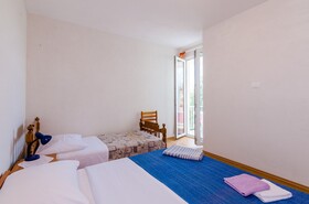 Apartments Glavor