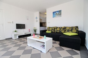 Apartments Gusti