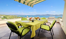 Apartments Gusti
