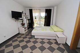 Apartments Gusti