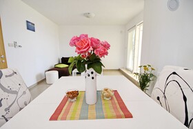 Apartments Gusti