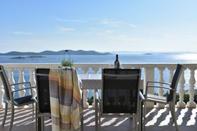 Apartments Josip