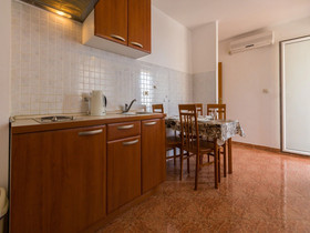 Apartments Adria