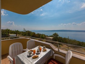 Apartments Adria