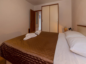 Apartments Adria