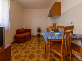 Apartments Adria
