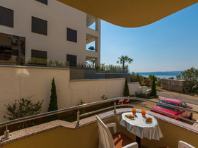 Apartments Adria