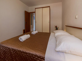 Apartments Adria