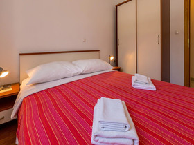 Apartments Adria