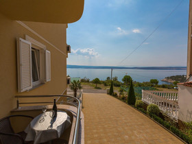 Apartments Adria