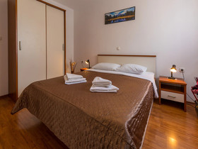 Apartments Adria