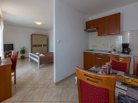 Apartments Adria