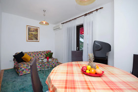 Apartments Dragica