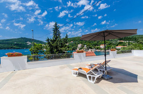 Mata Family Apartments