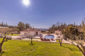 Villa Doline