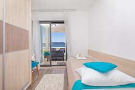 Apartmani D & J
