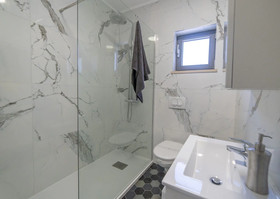 Apartmani D & J