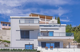 Apartmani D & J