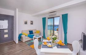 Apartmani D & J