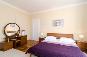 Apartment & Room Ivela