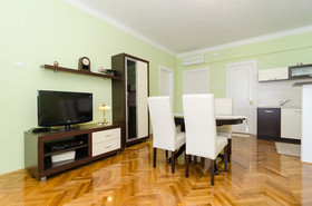 Apartment & Room Ivela