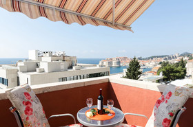 Apartment & Room Ivela