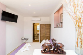 Apartment & Room Lady O