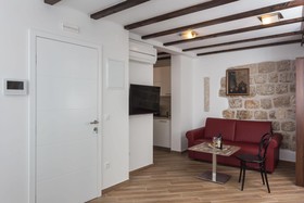 Apartment & Rooms Verdi