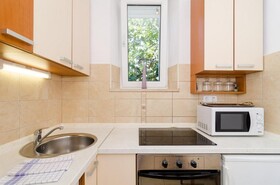 Apartments & Room Frane