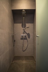 Apartments and Rooms Lejletul