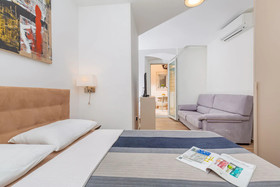 Apartments Aquarius