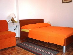 Apartments Bakoc