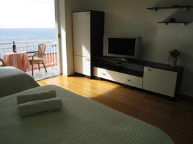 Apartments Banje Beach