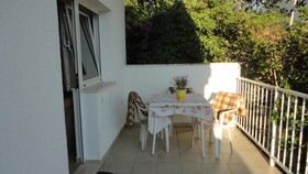 Apartments Elelu