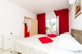 Apartments Eva
