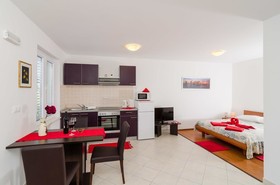 Apartments Ira