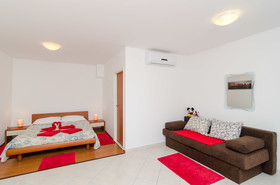 Apartments Ira