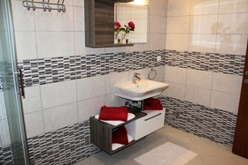 Apartments Ira